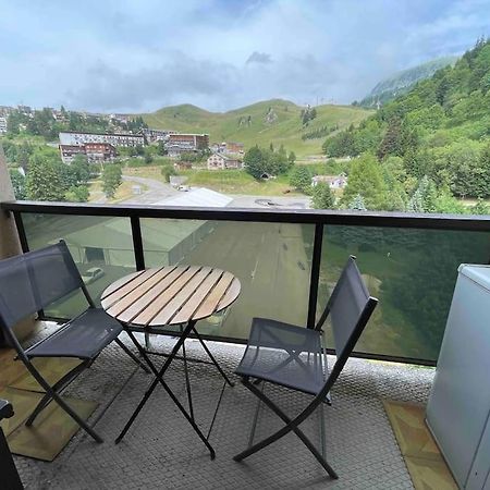 Studio Refait A Neuf Avec Balcon - Famille - Parking Couvert Chamrousse Dış mekan fotoğraf